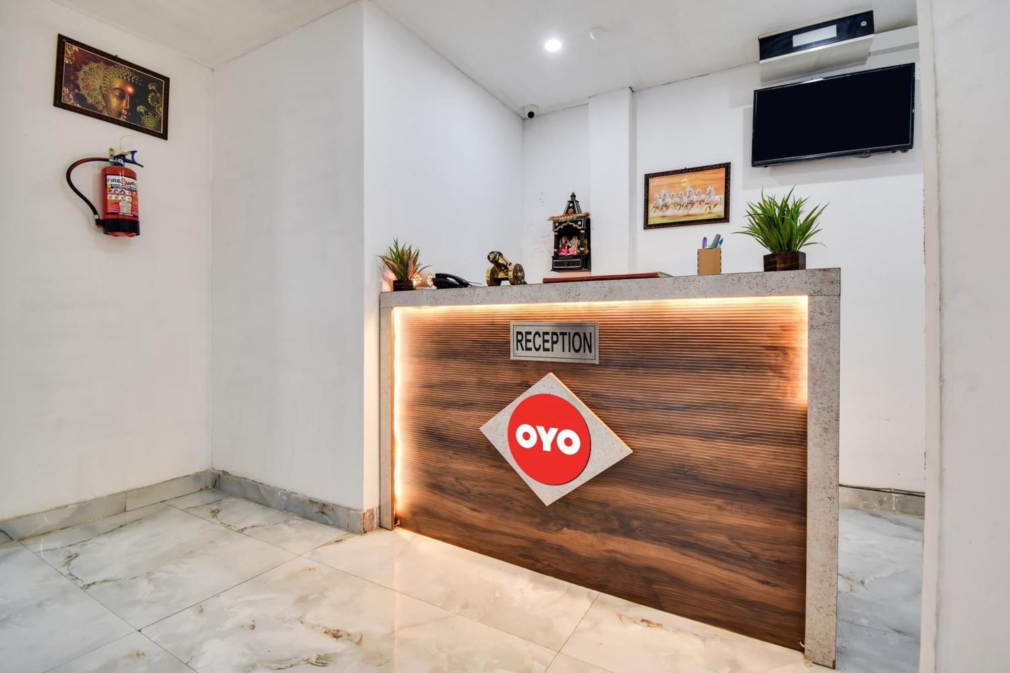 ניו דלהי Hotel O Golden King Guest House מראה חיצוני תמונה